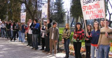 Stire din Cultură-Educație : Protest în universitățile din România. Ce au cerut studenții
