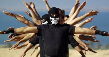 Stire din Actualitate : Dezvăluirile incredibile ale unui terorist ISIS capturat