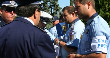 Polițiștii nu mai cred în poveștile cu zâne: "S-a legalizat sclavia, vom face muncă forțată pentru 4 lei pe oră" - 5