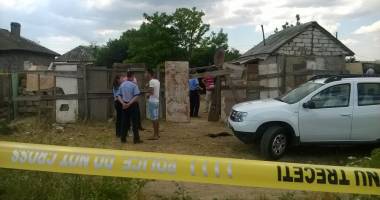 GALERIE FOTO / CRIMĂ cu sânge rece și clipe de coșmar! Înjunghiat în inimă de propriul frate. Suspectul a fost prins - 2