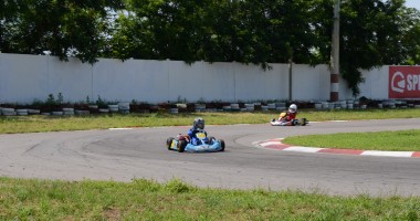 Galerie FOTO. Piloții constănțeni au încins pista Speed Park din Bacău - 3