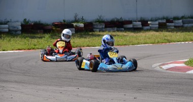 Galerie FOTO. Piloții constănțeni au încins pista Speed Park din Bacău - 5