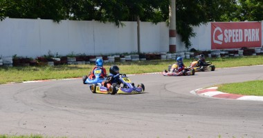 Galerie FOTO. Piloții constănțeni au încins pista Speed Park din Bacău - 10
