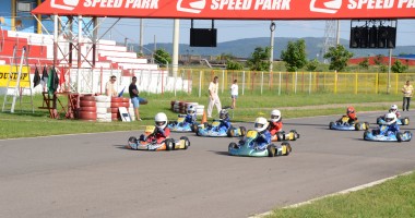 Galerie FOTO. Piloții constănțeni au încins pista Speed Park din Bacău - 16
