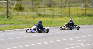 Galerie FOTO. Piloții constănțeni au încins pista Speed Park din Bacău - 12