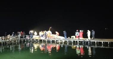 UPDATE. Copilotul accidentului aviatic de pe lacul Siutghiol, scos la mal. Starea sa este gravă - 3
