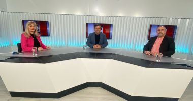 Stire din Actualitate : „Jurnaliştii în direct” - Zoom pe actualitate cu Răzvan Pantelimon, Carmen Mocanu și Cătălin Huțu