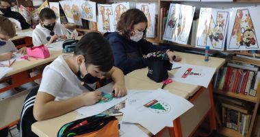 Elevii Școlii „Gheorghe Țițeica” dovedesc o implicare deosebită în proiectele școlare - 3