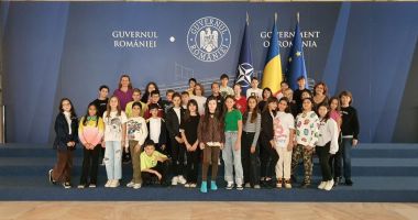 GALERIE FOTO. Ziua Educației, prilej de experiențe inedite pentru elevii de la Școala „Gheorghe Țițeica” - 5