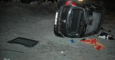IMAGINI ȘOCANTE / Accident rutier GRAV. Un tânăr a MURIT după ce s-a răsturnat cu mașina - 4