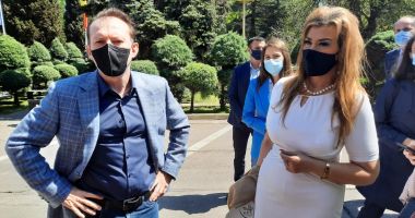 Premierul Florin Cîţu, la Constanţa: Sunt bucuros că industria Horeca a lansat campania "Locaţii sigure, noi ne-am vaccinat" - 4