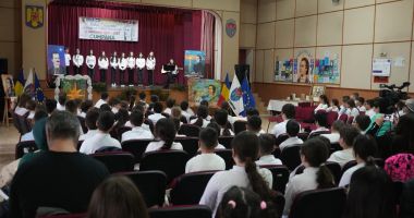 Ziua Culturii Naționale, celebrată la Cumpăna prin evenimentul "S-a născut un Luceafăr" - 3