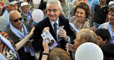 Stire din Politică-Administrație : Dinu Gheorghe: "Nu vă lăsați atrași în capcana administrației Mazăre!"