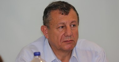 Stire din Politică-Administrație : Consilierii PP-DD solicită un post de vicepreședinte la CJC