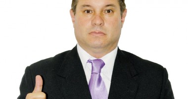 Stire din Politică-Administrație : "În primul rând, trebuie rezolvată problema terenurilor!"