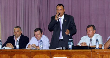 Stire din Politică-Administrație : Dispute aprige în PP-DD Constanța pentru funcția de președinte