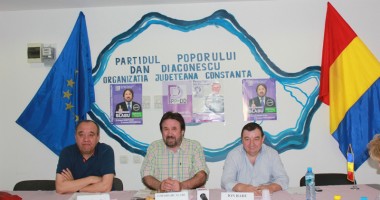 Stire din Politică-Administrație : Gheorghe Slabu: "Nu cred că deputatul Mihai Tararache va pleca din PP-DD"