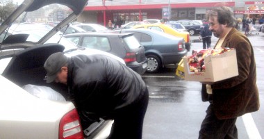 Stire din Politică-Administrație : VIDEO. PP-DD Constanța sare în ajutorul amărâților din Eforie, evacuați din barăci