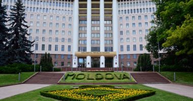 Stire din Actualitate : PPE solicită fostului guvern al Moldovei să permită o tranziție fără probleme