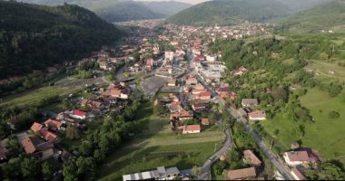 Stire din Social : UDMR lansează un site de donații pentru oamenii din Praid. Kelemen Hunor: „Fiecare leu sau euro contează”