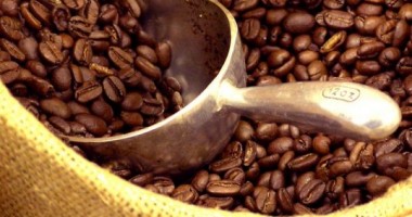 Cafeaua mai ieftină, dar de calitate mai slabă