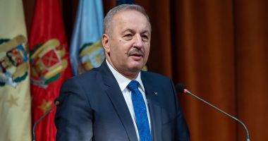 Stire din Social : Ministrul Apărării, Vasile Dîncu, precizări despre speculaţiile privind unele declaraţii controversate despre Rusia