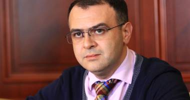 Stire din Politică-Administrație : Prefectul Ion Constantin deplânge dispariția consilierului Stelian Fronescu