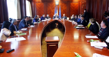 Stire din Politică-Administrație : Colegiul Prefectural, convocat  de Adrian Nicolaescu