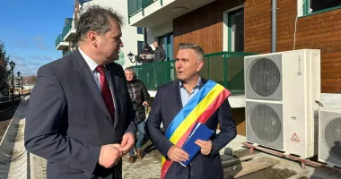 Ministrul Cseke Attila, împreună cu președintele CJC, au inaugurat o creșă la Murfatlar. Următoarea oprire, șantierul Sălii Polivalente din Constanța - 4