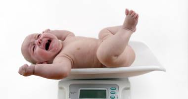 Stire din Sănătate : "Alo Prematuritate", prima linie gratuită pentru prevenție  și suport în prematuritate