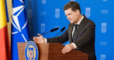 Stire din Politică-Administrație : Nicuşor Dan spune că am putea avea un nou premier săptămâna viitoare: "E o posibilitate"