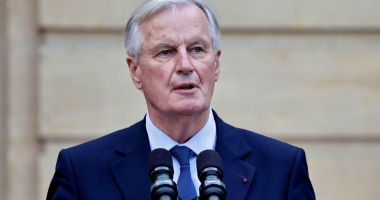 Stire din Actualitate : Fostul prim-ministru Michel Barnier candidat la alegerile legislative parțiale, la Paris