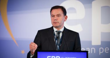 Stire din Actualitate : Premierul Portugaliei nu exclude să ceară un vot de încredere