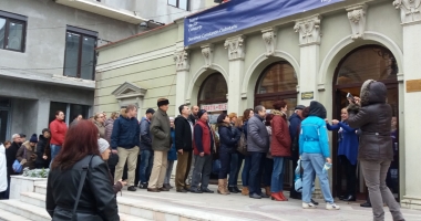 Stire din Cultură-Educație : Premieră absolută. Dublă reprezentație a actorilor constănțeni