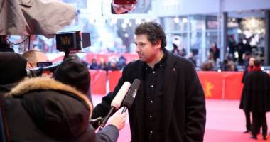 Stire din Cultură-Educație : Premieră de gală, la Constanța: "AFERIM!"