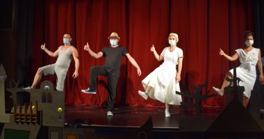 Stire din Cultură-Educație : O nouă premieră pentru copii la Teatrul "Căluțul de Mare"