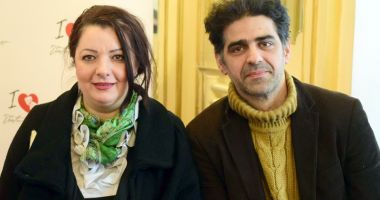 Stire din Cultură-Educație : Drama comică "Testosteron" se joacă, în acest week-end, la Constanța