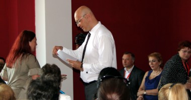 Stire din Cultură-Educație : Care sunt cei mai buni manageri constănțeni de școli