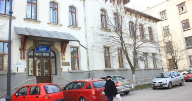 Stire din Cultură-Educație : Premieră în învățământul constănțean:  gimnaziu la Colegiul  "Mihai Eminescu"