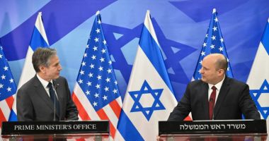 Stire din Actualitate : Premierul israelian Naftali Bennett, testat pozitiv la COVID-19