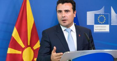 Stire din Actualitate : Premierul Macedoniei de Nord cere alegeri anticipate