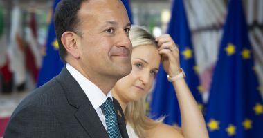 Stire din Actualitate : Premierul irlandez și-a anunțat demisia