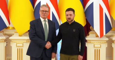 Stire din Actualitate : Premierul britanic Keir Starmer: "Ucraina se află pe o cale ireversibilă către NATO"