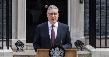Premierul britanic Keir Starmer anunță că demisionează