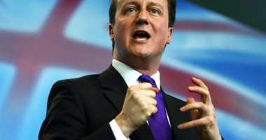Stire din Actualitate : Premierul britanic recunoaște: "Nivelul migrării din România este rezonabil"