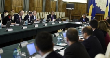Stire din Politică-Administrație : Premierul Cioloș, analiză asupra miniștrilor. Când se face publică evaluarea