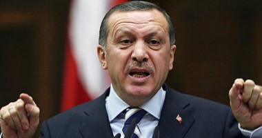 Stire din Actualitate : Premierul turc acuză Twitter de evaziune fiscală