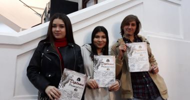 Stire din Cultură-Educație : Elevii Colegiului Național de Arte "Regina Maria" au venit cu noi premii de la Buzău
