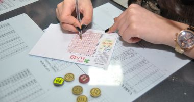 Stire din Social : Premii uriașe la tragerile loto din week-end