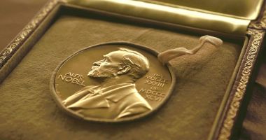 Stire din Actualitate : A fost acordat ultimul Nobel din 2025. Premiul pentru Economie merge la trei cercetători
